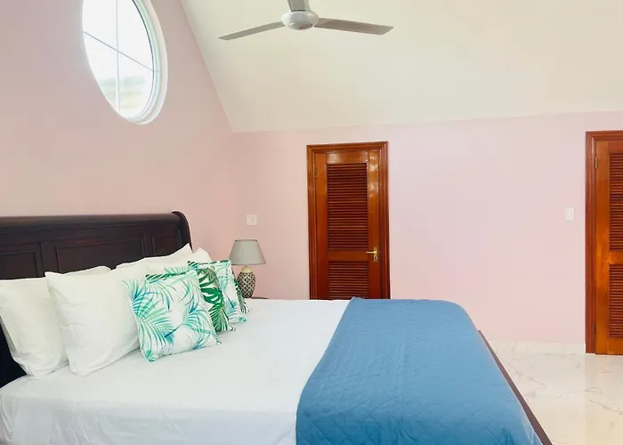 Luxury And Rooms,the Lagoons * Montego Bay