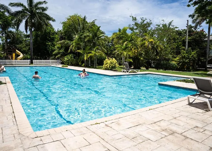Luxury And Rooms,the Lagoons *