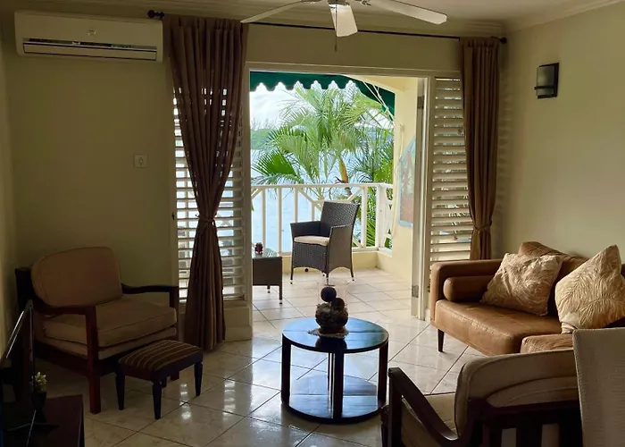 Appartement Luxury And Rooms,the Lagoons *