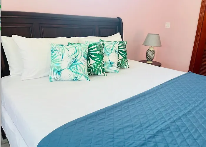 Luxury And Rooms,the Lagoons Appartement Montego Bay
