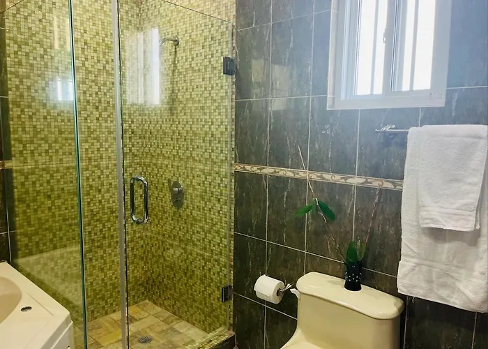 Luxury And Rooms,the Lagoons Montego Bay